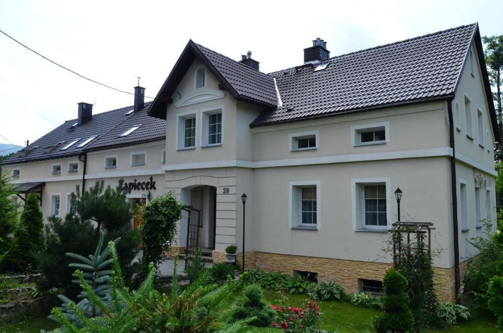 Gosciniec Zapiecek Hotel Stronie Slaskie Exterior photo
